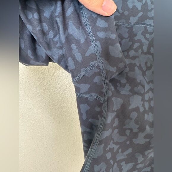 BuffBunny Leopard Print Biker Shorts Sz S - Picture 2 of 4